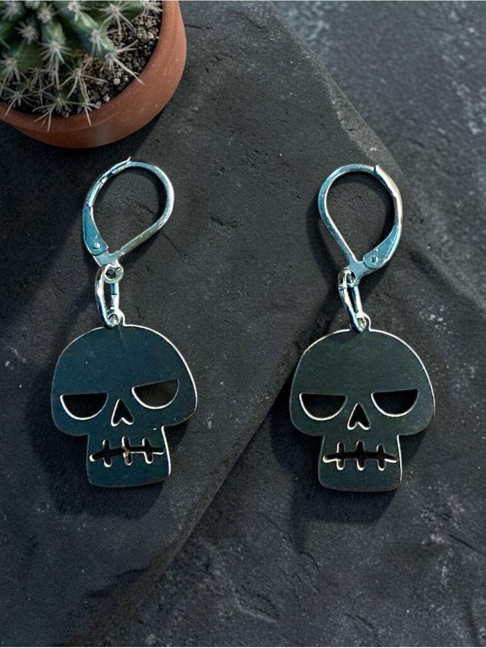 🆕 Skull Laser Cut Earrings